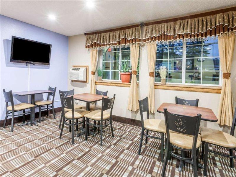 Super 8 By Wyndham Johnstown/Gloversville Exteriér fotografie