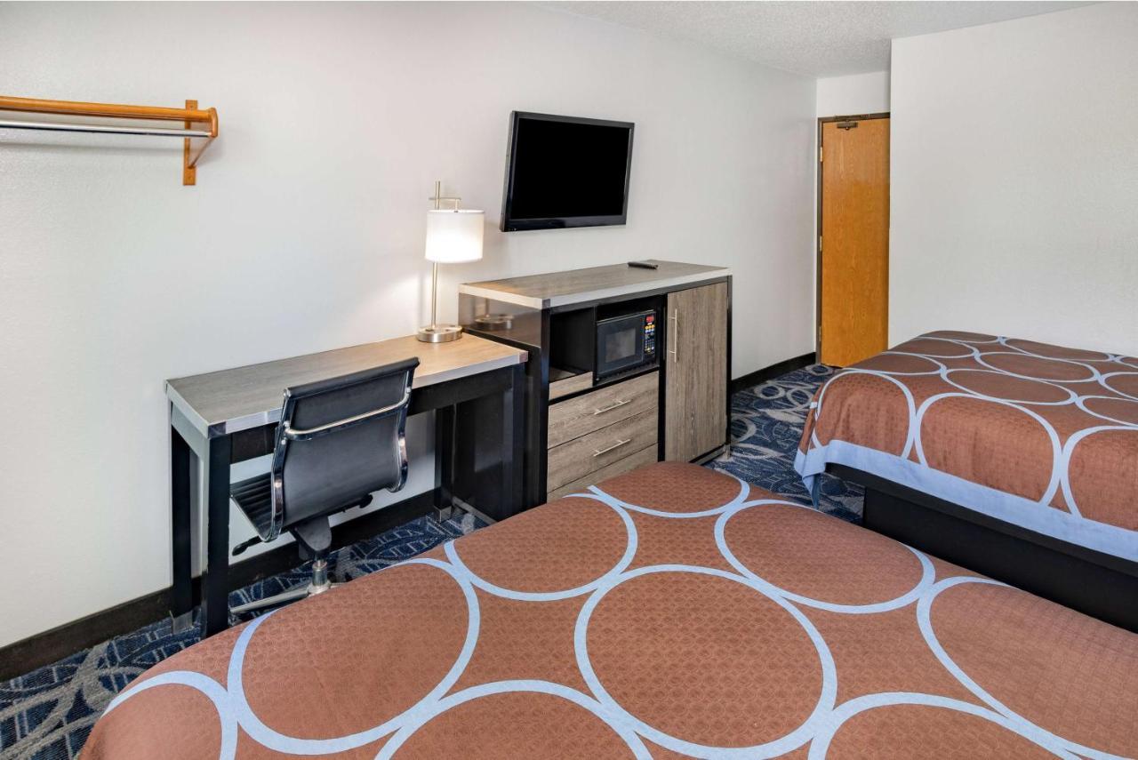 Super 8 By Wyndham Johnstown/Gloversville Exteriér fotografie